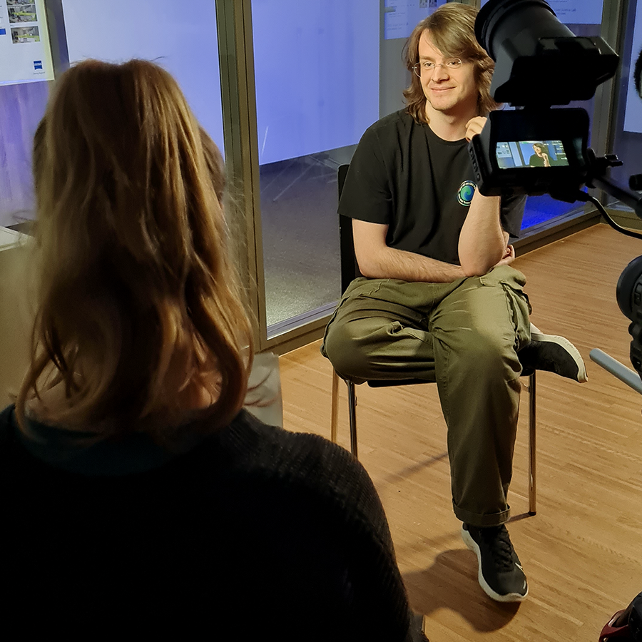 Interviewsituation mit einem Informatiker